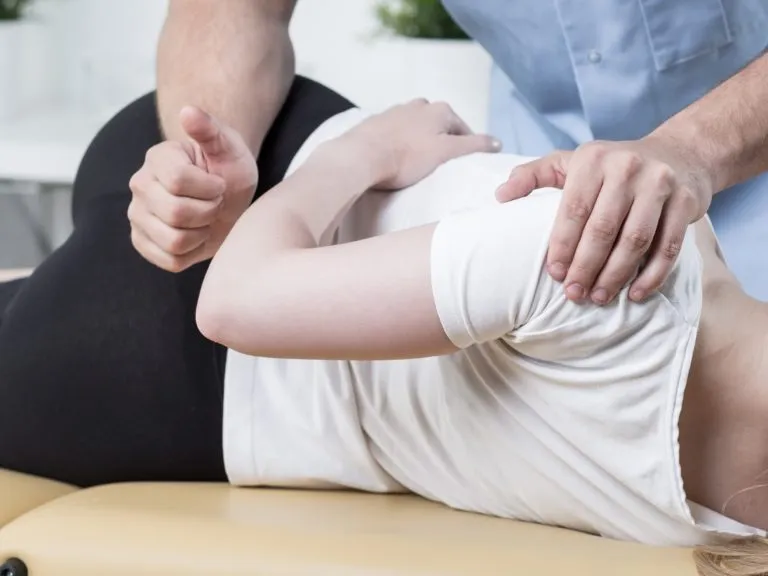 osteopatia strutturale manipolazione osteopatica per schiena e sciatica